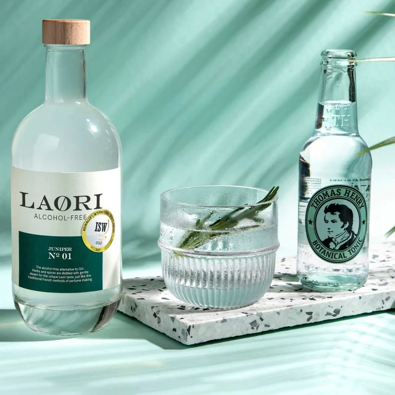 Mini Probierset: Laori Juniper Mini (0,05l) + Gratis Tonic Water
