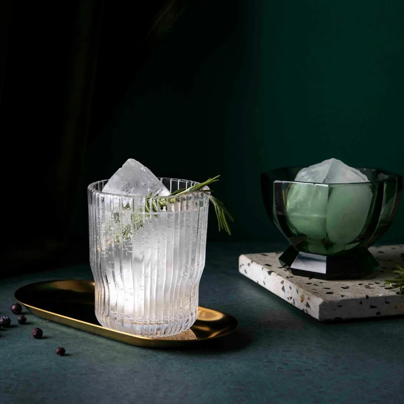 Mini Probierset: Laori Juniper Mini (0,05l) + Gratis Tonic Water