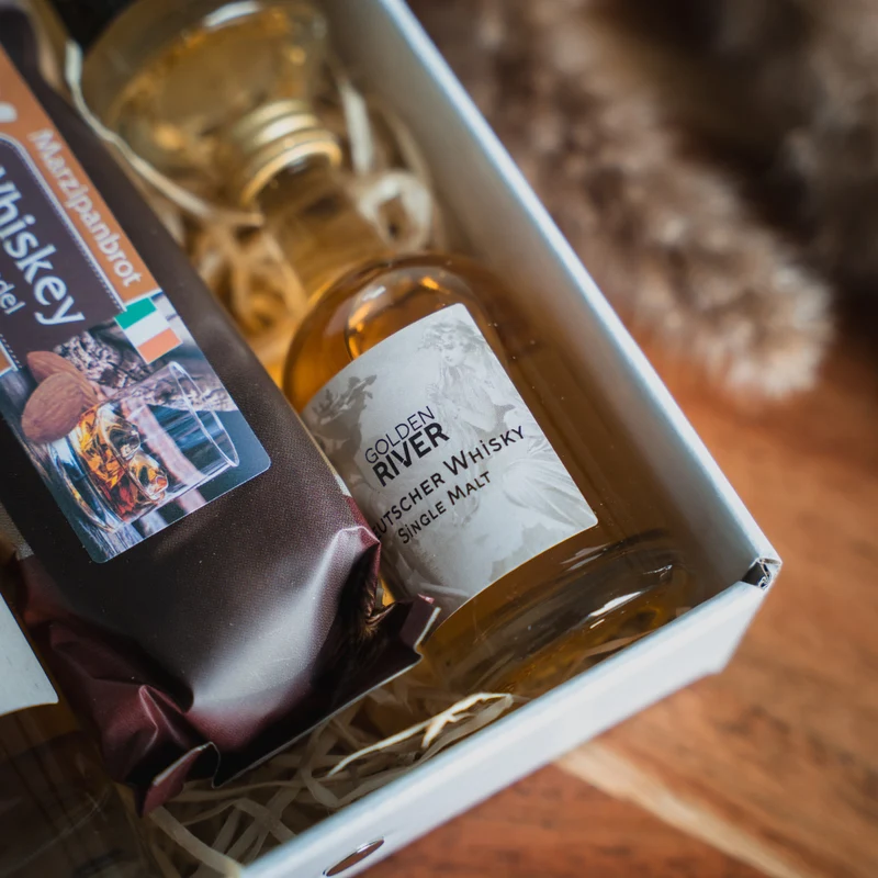 großes Whisky Geschenkset | Whisky Geschenk mit Feinkost | Deutscher Whisky & Whisky-Feinkost