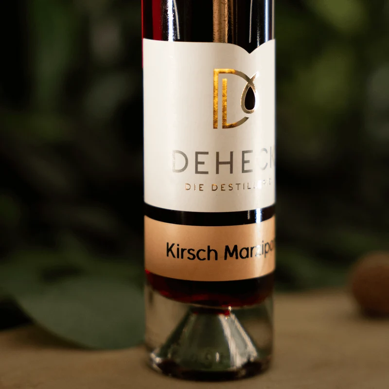 Kirsch Marzipan Likör | balancierter Kirsch Likör mit Marzipan Note | 20%