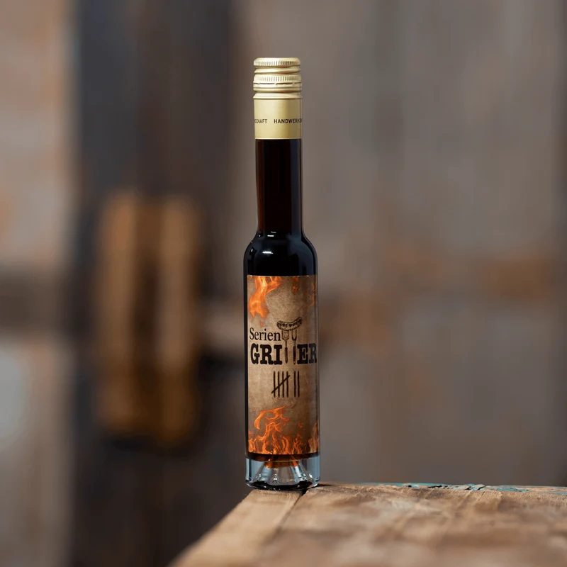 Seriengriller | Grill Etikett | Kräuterlikör 30%