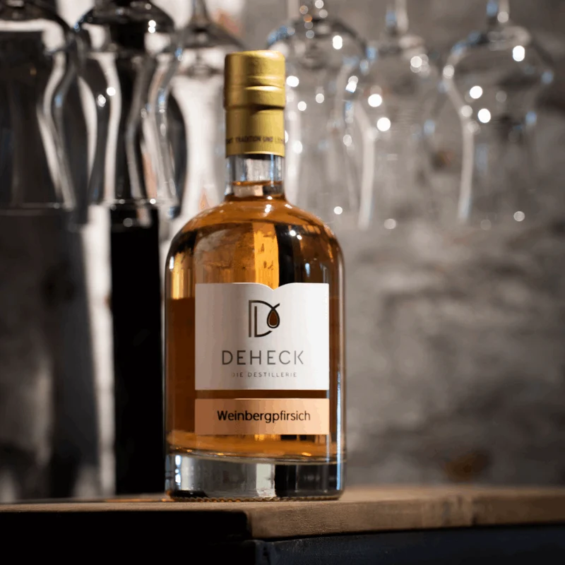 Weinbergspfirsich Likör | Pfirsich Likör mit fruchtig-citraler Note | 20%