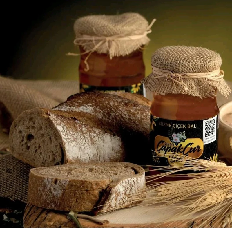 Wildblumenhonig / Blütenhonig 850g in Premium Qualität, Gold prämiert in London und Paris