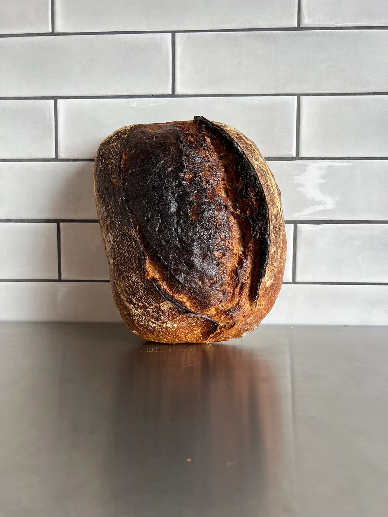 Sauerteig Laib