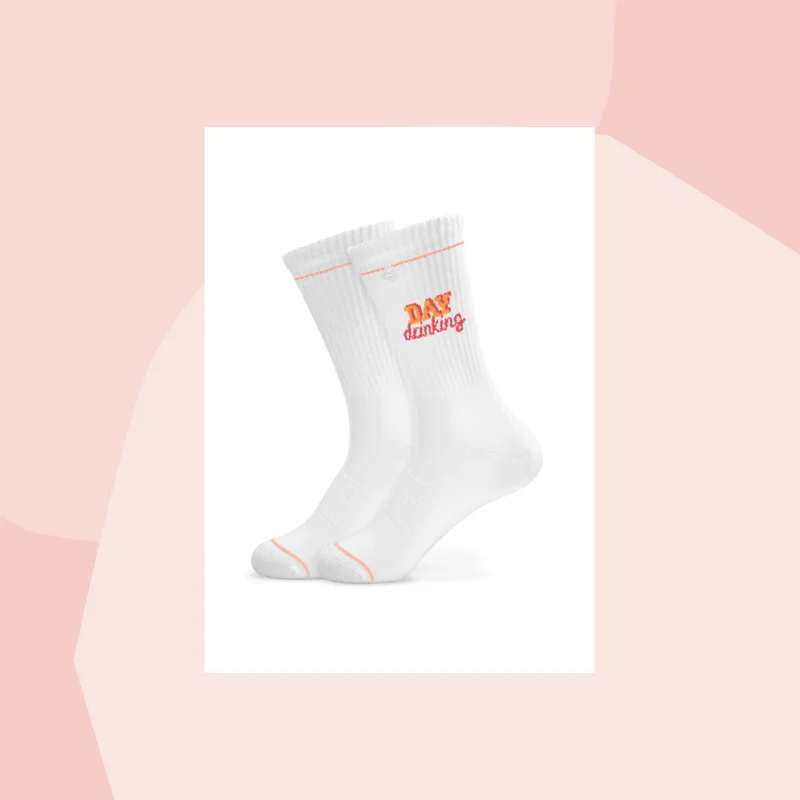 Tennissocken mit Aufdruck: Day Drinking