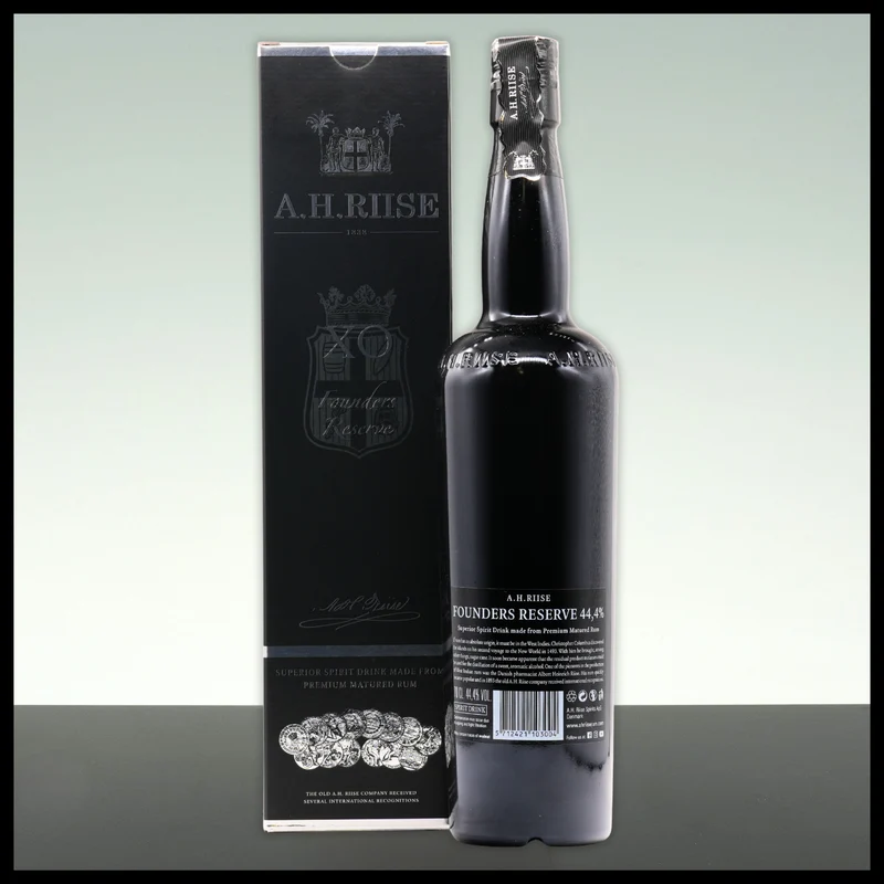 A.H. Riise XO Founders Reserve Rum Nr. 5 0,7L - 44,4% Vol.