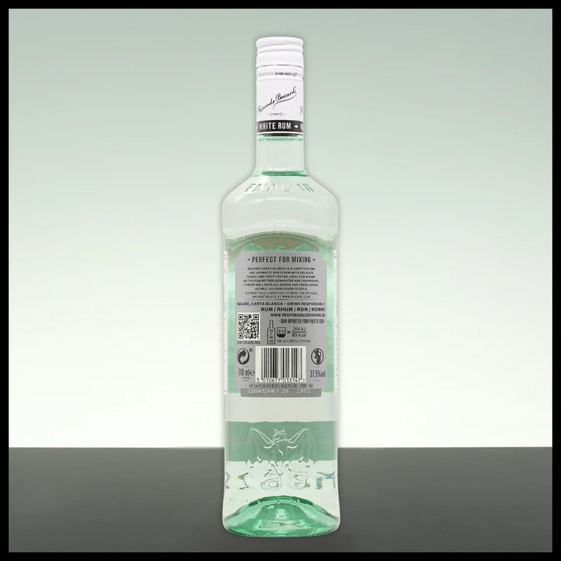 Bacardi Carta Blanca Superior White Rum 0,7L - 37,5% Vol.