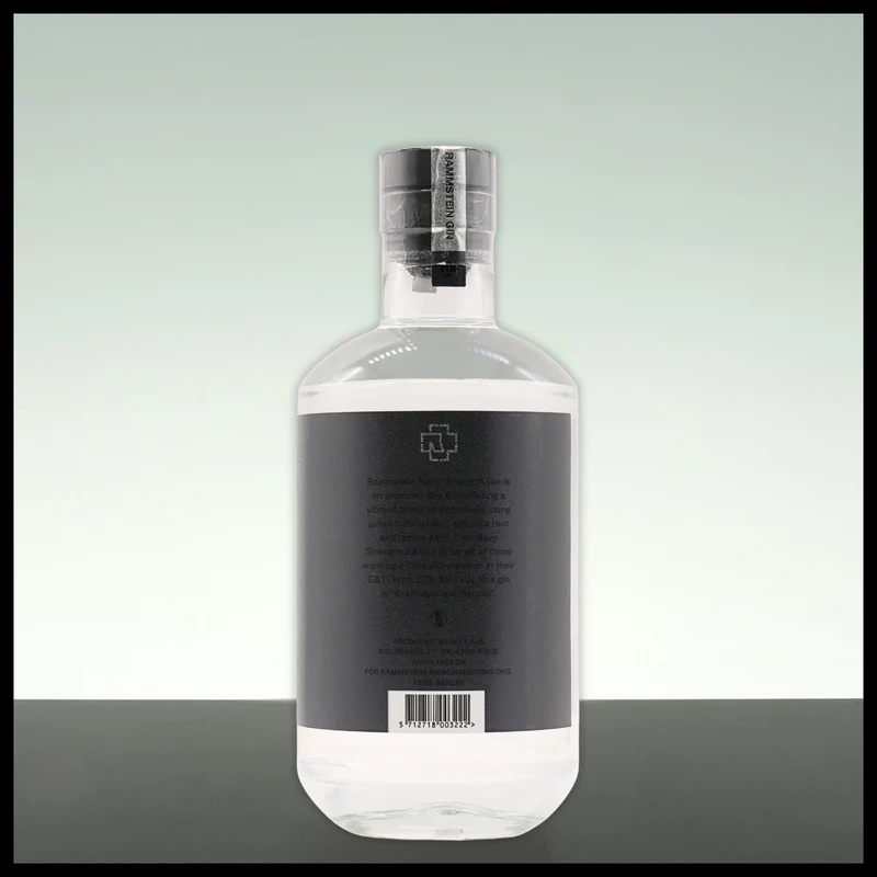 Rammstein NAVY STRENGTH Gin 0,5L - 57% Vol.