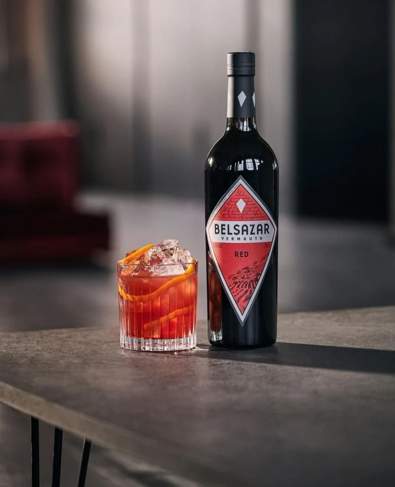 Belsazar Red Vermouth inklusive Glas