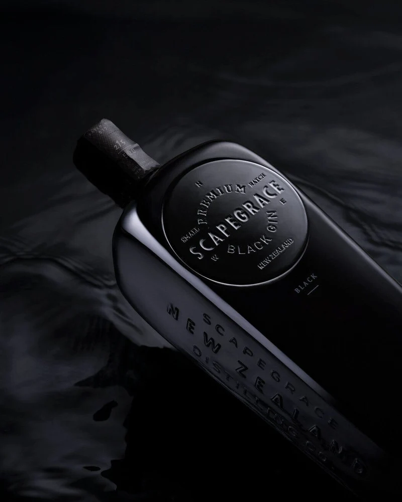 Scapegrace Black Gin